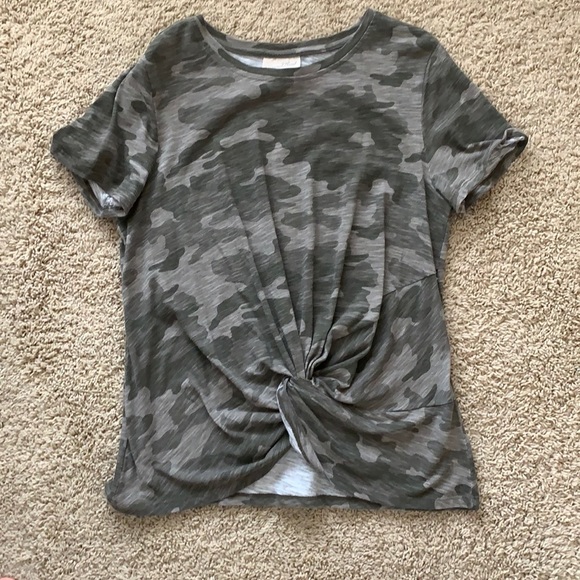 Camo tee!! - Picture 1 of 2